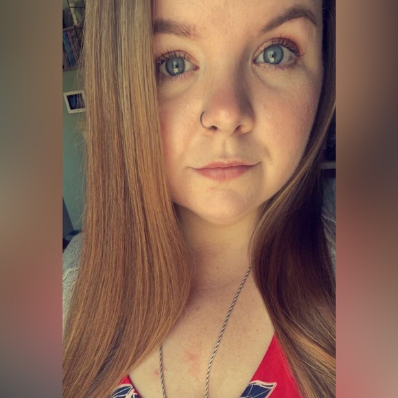 Meet your Posher, Michaela - Picture 1 of 1